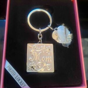 Things Remembered Engraving Keychains